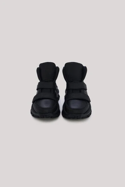 Black boots for boys. - Modazone