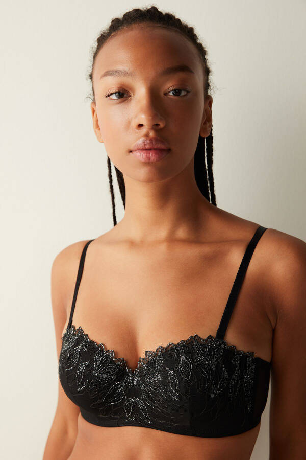 Black Bra with Lotus Embroidery Detail - 15