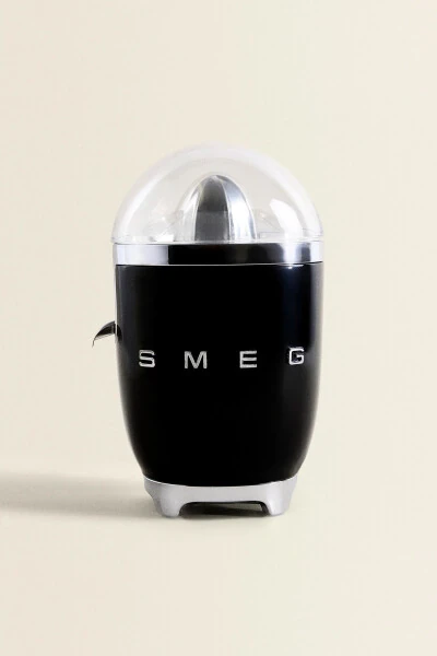 Black citrus juicer - 5