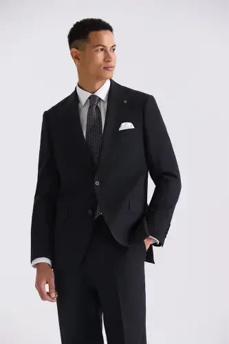 Black Classic Fit Peak Lapel Wool Suit - Modazone (1)