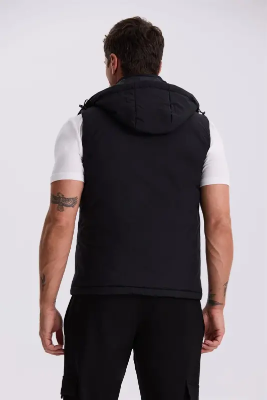 Black Comfort Fit Cargo Pocket Hooded Relaxed Safari Vest - 4