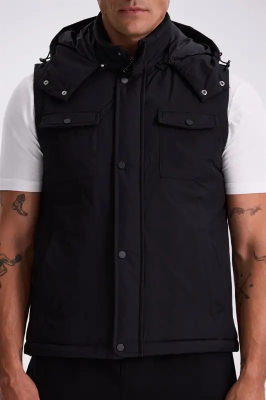 Black Comfort Fit Cargo Pocket Hooded Relaxed Safari Vest - 3