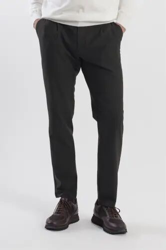 Black Comfort Fit Double Flap Pocket Pleated Side Pocket Trousers - 1