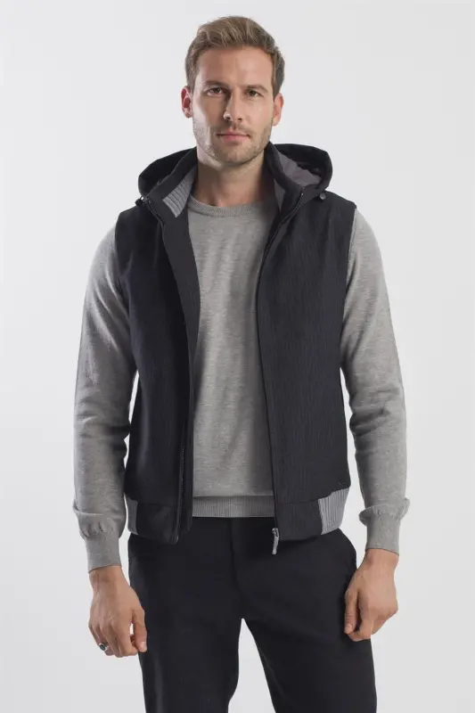 Black Comfort Fit Patterned Detachable Hooded Vest - 1