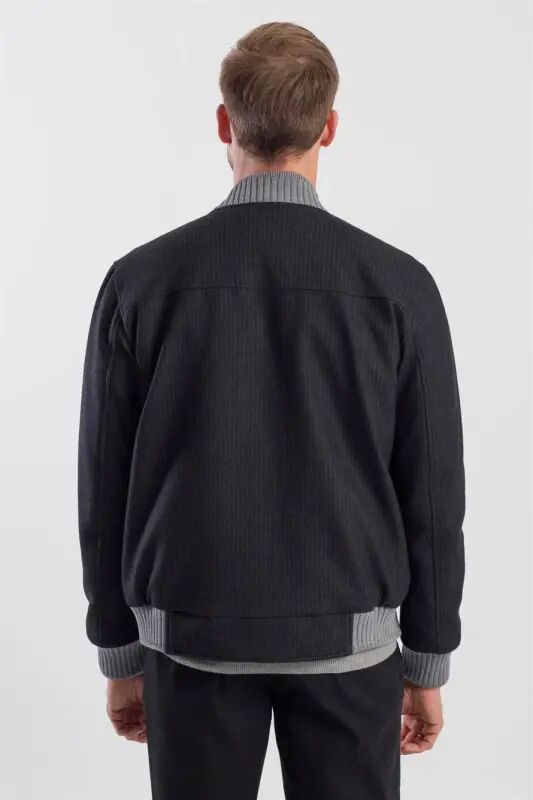 Black Comfort Fit Striped Crewneck Sweatshirt - 4