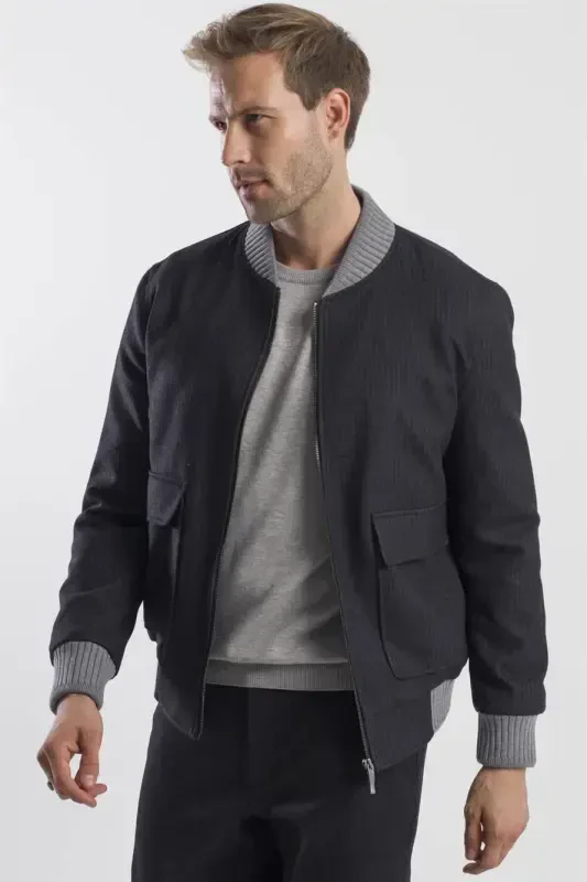 Black Comfort Fit Striped Crewneck Sweatshirt - 3