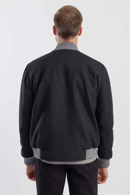 Black Comfort Fit Striped Crewneck Sweatshirt - 4