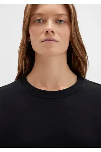 Black Crew Neck Basic Sweatshirt 1610198-900 - 6