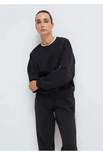 Black Crew Neck Basic Sweatshirt 1610198-900 - MAVI (1)