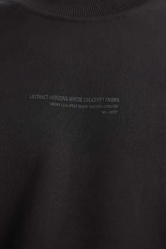 Black crew neck sweatshirt - 4