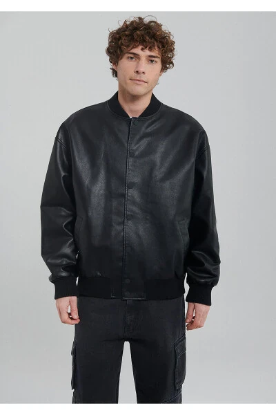 Black Faux Leather Bomber Jacket Oversize / Wide Fit 0110317-71379 - 17