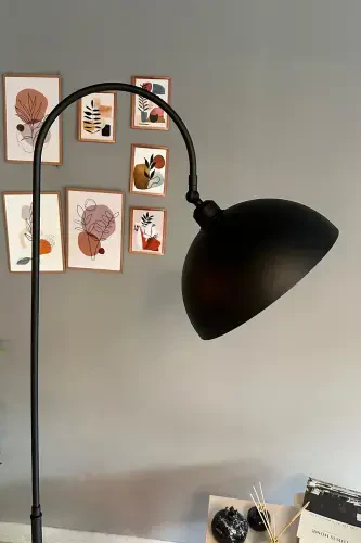Black Floor Lamp Adjustable Head Modern Decorative Metal Living Room Study Room Lamp-black - 5