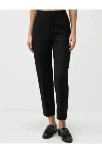 Black High Waisted Short Fabric Pants - 4