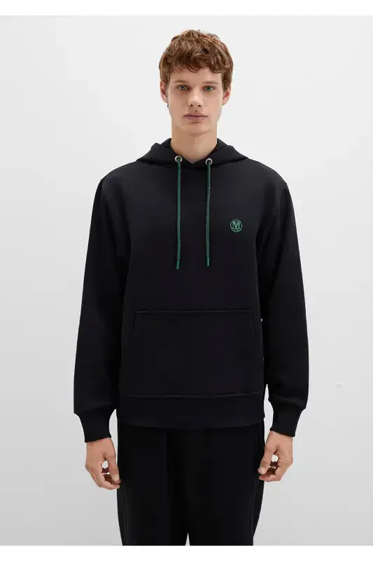 Black Hooded Sweatshirt with Logo Embroidery 065809-900 - 4