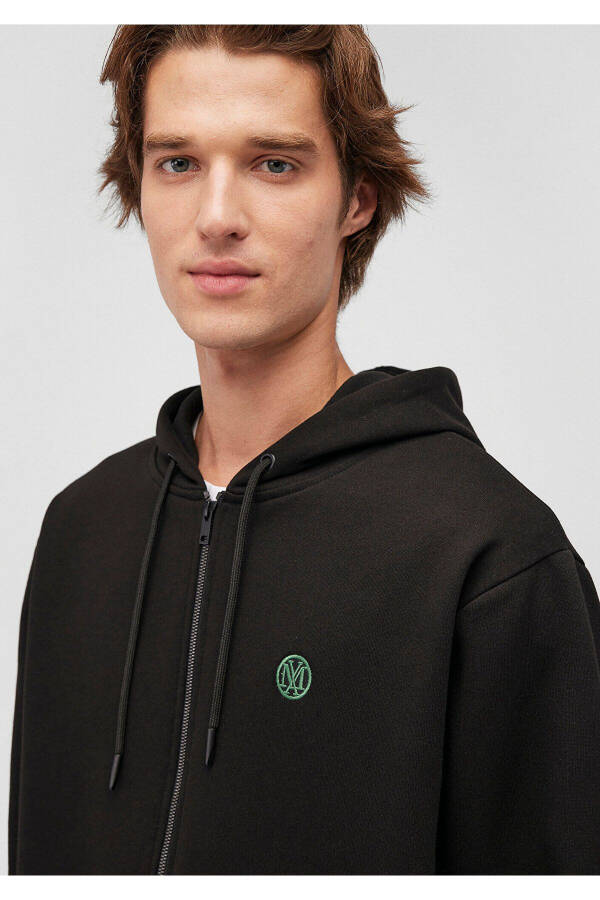 Black Hoodie with Logo and Zipper 066979-900 - 5