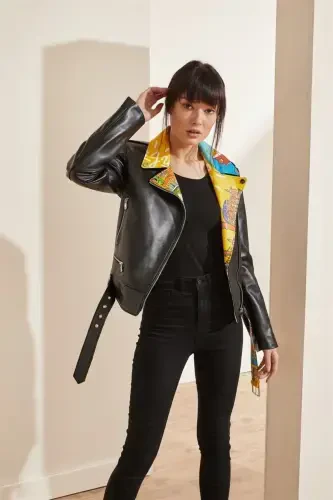 Black Ikigai The City Istanbul printed, belted, zippered biker women's genuine leather jacket - DERIDERIM (1)