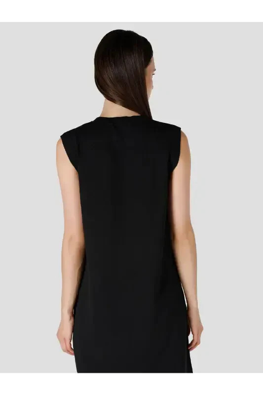 Black knit women's dress - 2