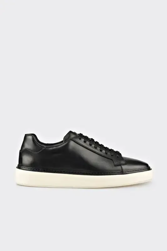 Black Leather Men's Casual Shoes - 1