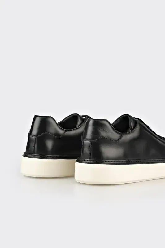 Black Leather Men's Casual Shoes - 5