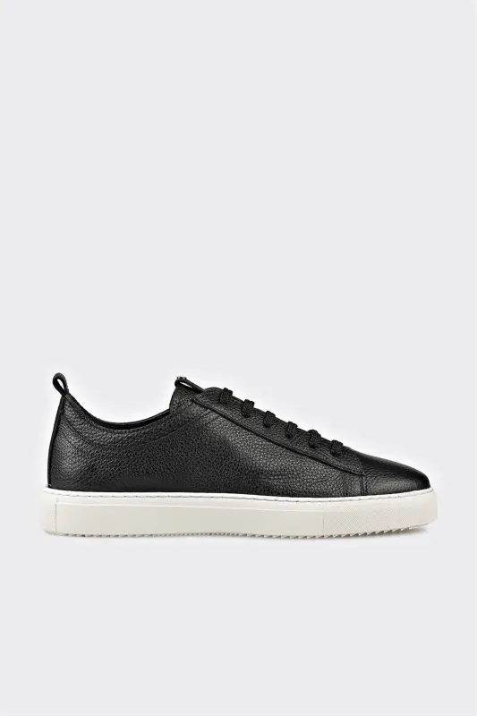 Black Leather Men's Casual Shoes - 1