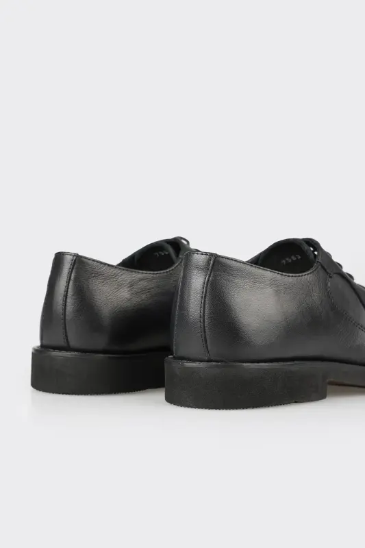 Black Leather Men's Casual Shoes - 5