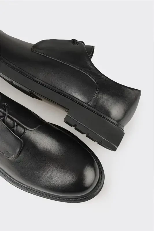 Black Leather Men's Casual Shoes - 5