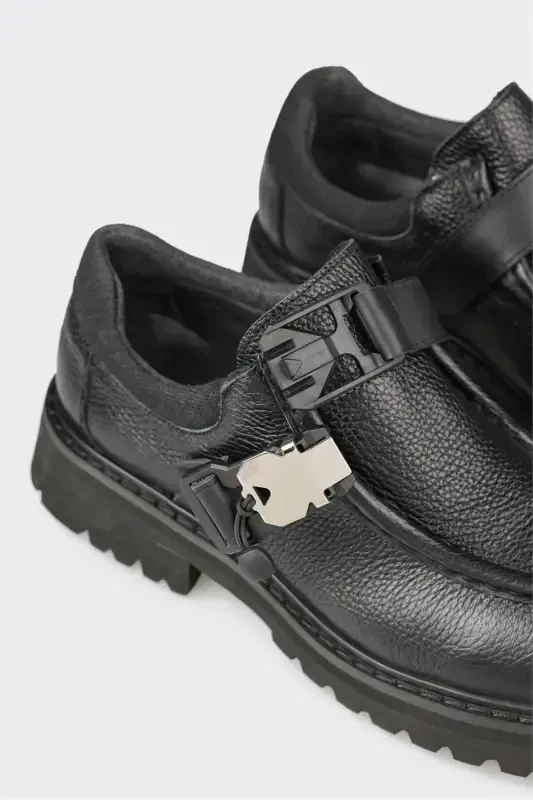 Black Leather Men's Casual Shoes - 5