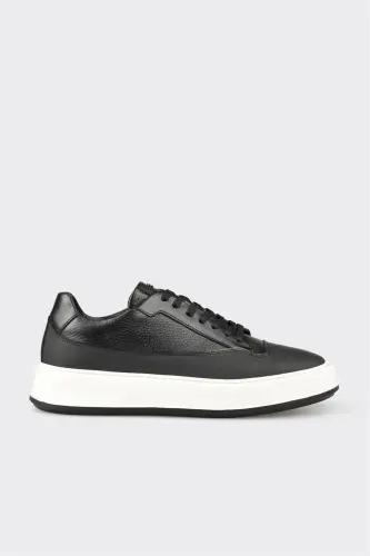 Black Leather Men's Casual Shoes - 1