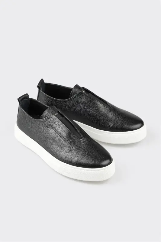 Black Leather Men's Casual Shoes - 2
