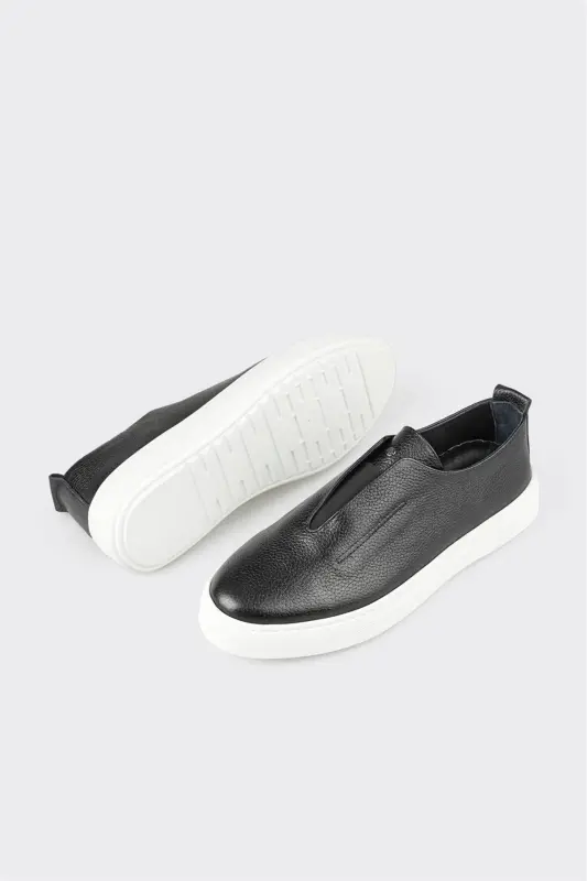 Black Leather Men's Casual Shoes - 3