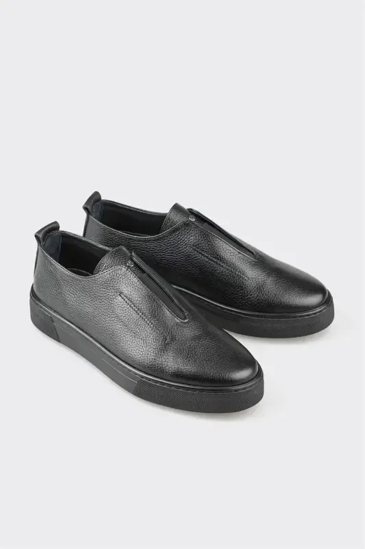 Black Leather Men's Casual Shoes - 2