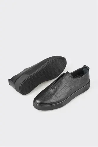Black Leather Men's Casual Shoes - 3