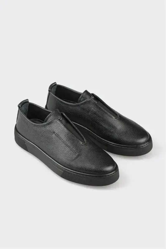 Black Leather Men's Daily Shoes - 2