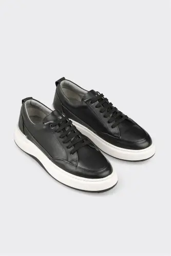Black Leather Men's Sneakers - ELLE SHOES (1)