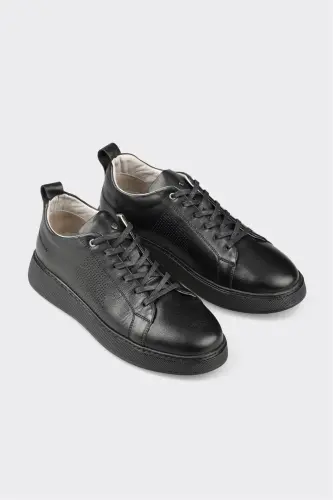 Black Leather Men's Sneakers - ELLE SHOES (1)