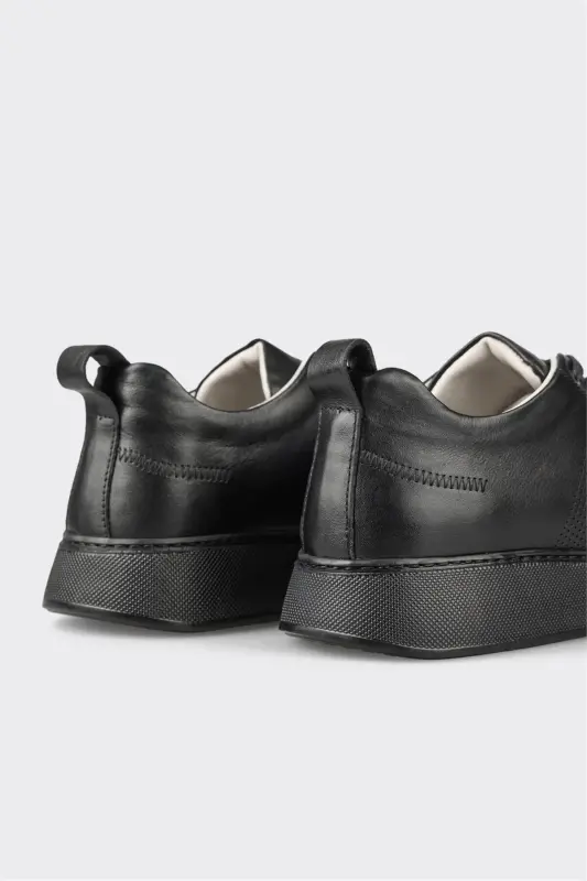 Black Leather Men's Sneakers - 5