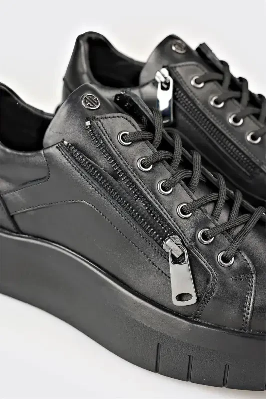 Black Leather Men's Sneakers - 5