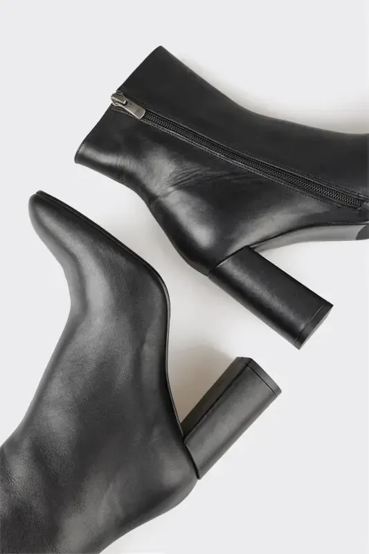 Black Leather Women High Heel Boot - 4