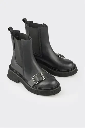 Black Leather Women's Ankle Boot - ELLE (1)