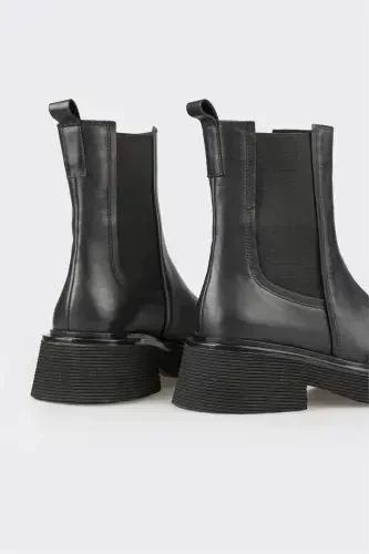 Black Leather Women's Ankle Boot - 4