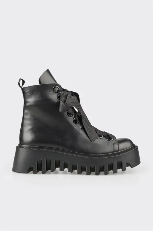 Black Leather Women's Casual Boot-Black - 1