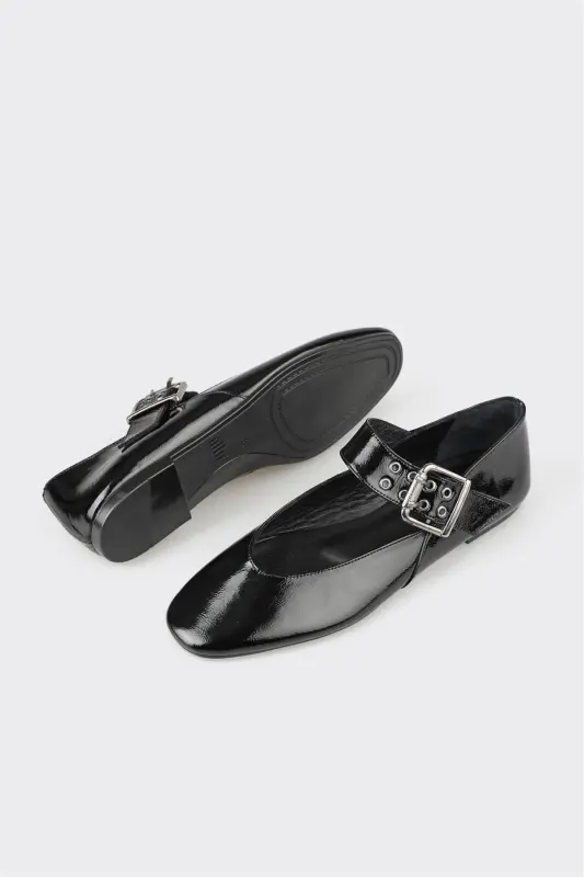 Black Leather Women's Casual Shoes - 3