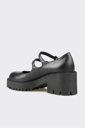 Black Leather Women's Casual Shoes - 3