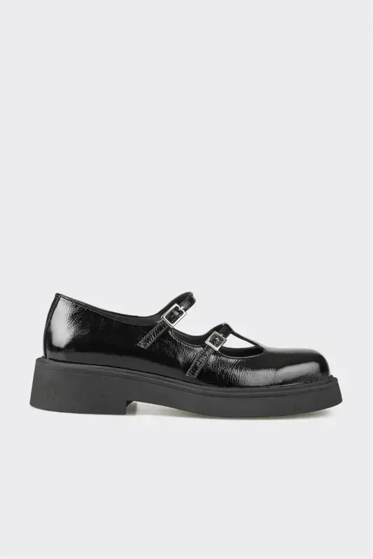 Black Leather Women's Casual Shoes - ELLE