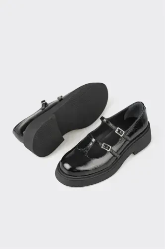 Black Leather Women's Casual Shoes - 3