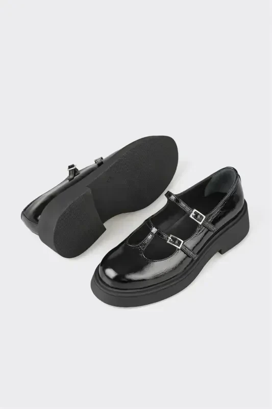 Black Leather Women's Casual Shoes - 3