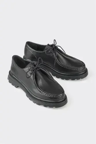 Black Leather Women's Casual Shoes - 1