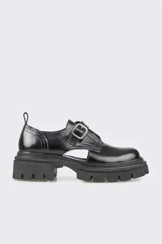 Black Leather Women's Casual Shoes - 1