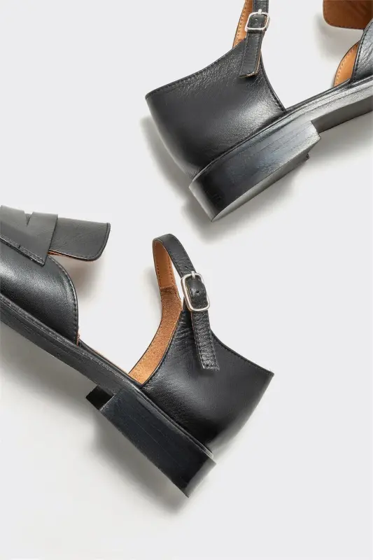 Black Leather Women's Casual Shoes - 4