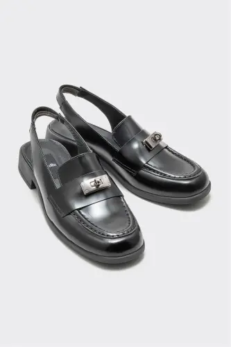 Black Leather Women's Casual Shoes - 1